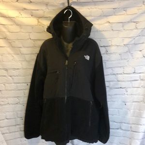 THE NORTH FACE JACKET